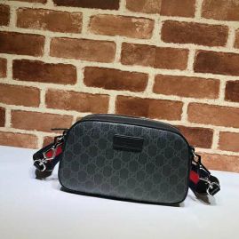 Picture of Gucci Mens Bags _SKUfw136585574fw